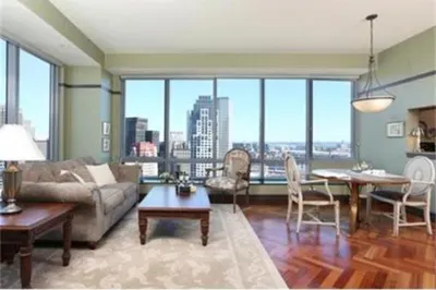 2 Avery Street #31G