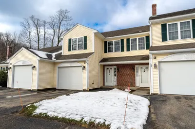 17 Village Way #17