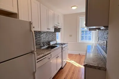 353 Harvard St #42