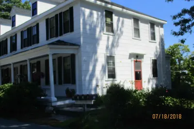 11 Fairbanks St #3 1