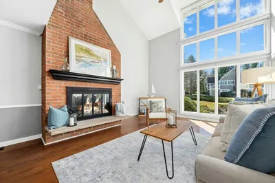 72 S Quinsigamond Ave #6 1