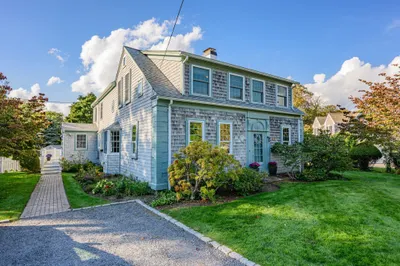 4 Wyndymere Rd 1