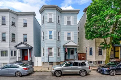 47 Middle Street