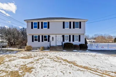 15 Sunflower Ln #B 1