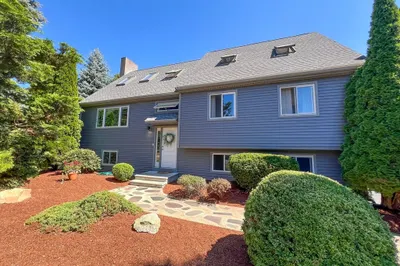 3 Forest Park Dr 1