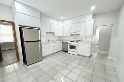 165 Gove St ##3 1