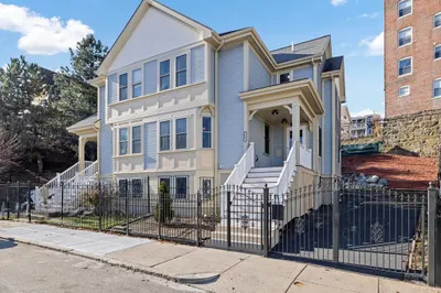 117 Alexander St