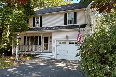 2 Larson Rd