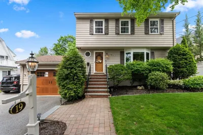 19 Norman Rd