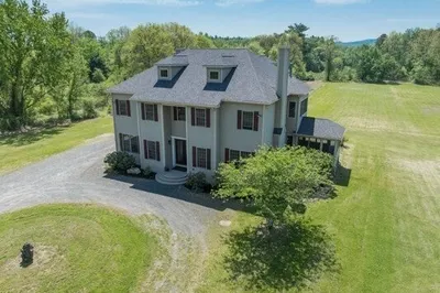 9 Mill Valley Rd 1
