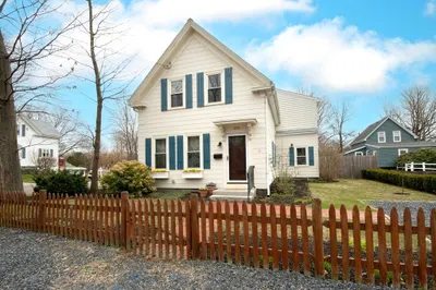 100 Cedar St 1
