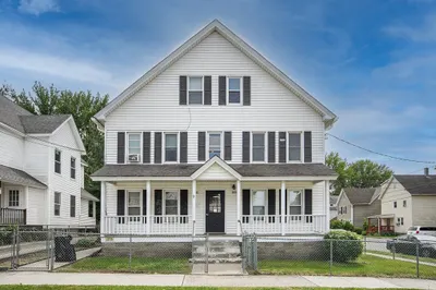 3 Charles St #2R 1