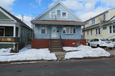 59 Calumet Street #1