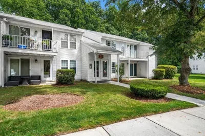 20 Walden Dr #20 1