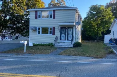 625-627 Mammoth Road 1