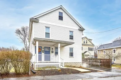 12 Franklin St #1