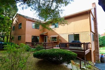 25B Country CluB Ln #B 1
