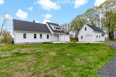 539 Maple Ave