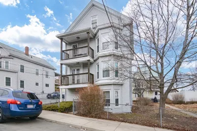 23 Grove St #1-1
