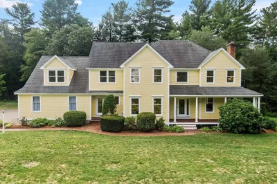 39 Carlisle Rd 1