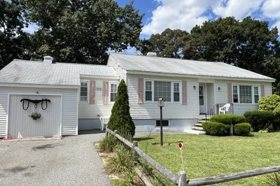41 Oakdale Road 1