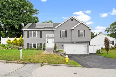 27 Carpenter Avenue 1