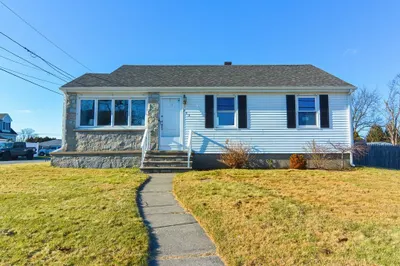 343 Lees River Ave