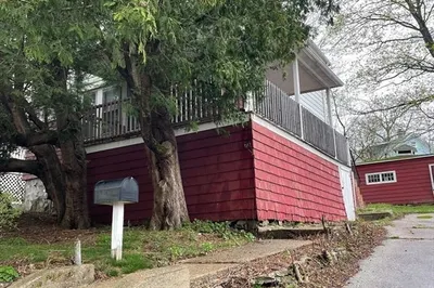 76 Maverick Street 1
