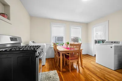 19 Oliver St #2