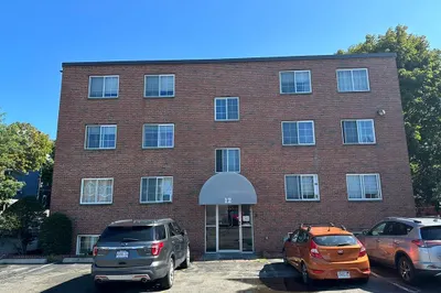 12 Woodland Street #28