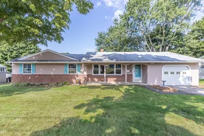 80 Sophia Ave 1