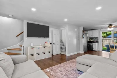 22 Frenier Ave #26 1