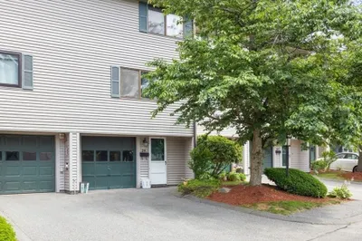24 Crestview Dr #24