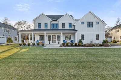 483 Country Way 1