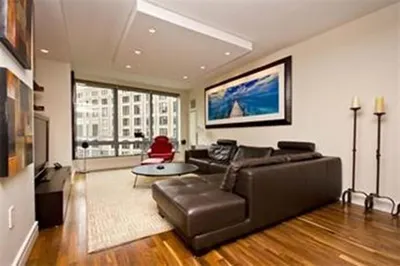 3 Avery St #408