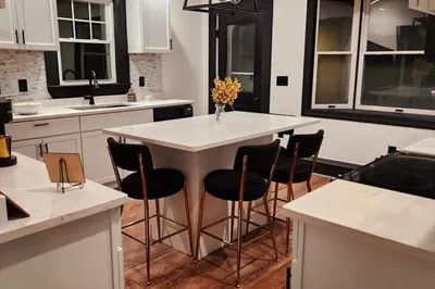 5 Simmons Ave 1