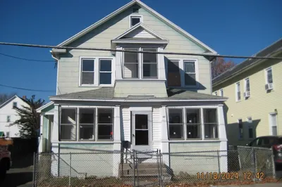 46-48 Wait St 1