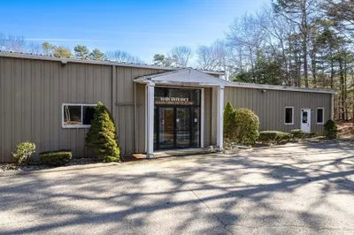 50 Aldrin Rd