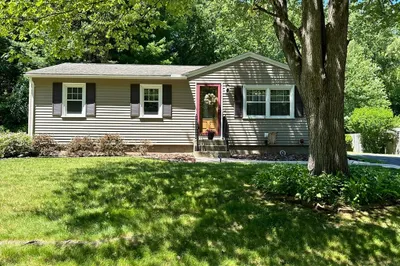 170 Treetop Ave