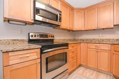 45 Jacqueline Rd #2
