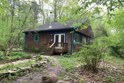 166 E Chestnut Hill