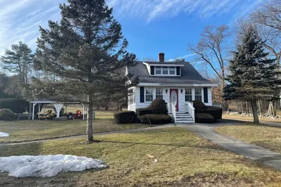 77-79 Lowell Blvd