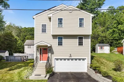 10 Egan Ave 1