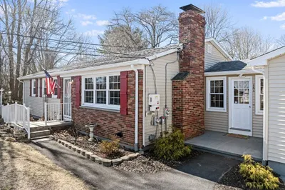 161 Gifford Rd 1