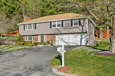 55 Ledgewood Road