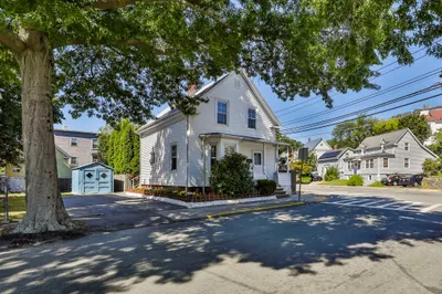 102 Kirtland St 1