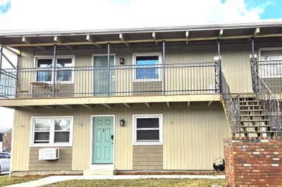 46 Pratt St #2 1