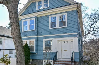 53 Ellison Ave #53