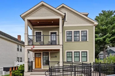 95 West Walnut Park #2
