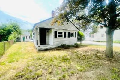 106 Glen Road 1